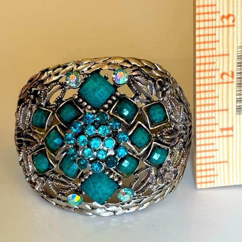 Vintage Rare Turquoise Spring Hinge Bangle Bracelet - Picture 12 of 12